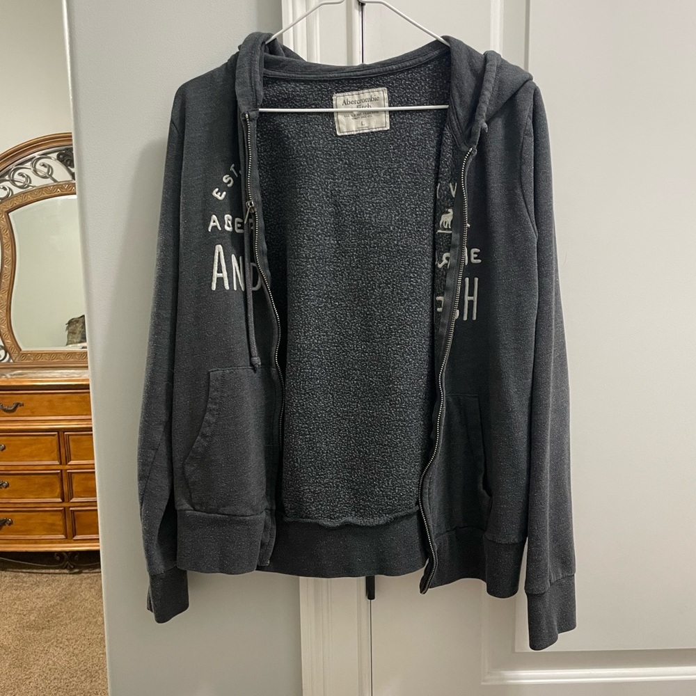 Women’s Abercrombie & Fitch zip-up jacket